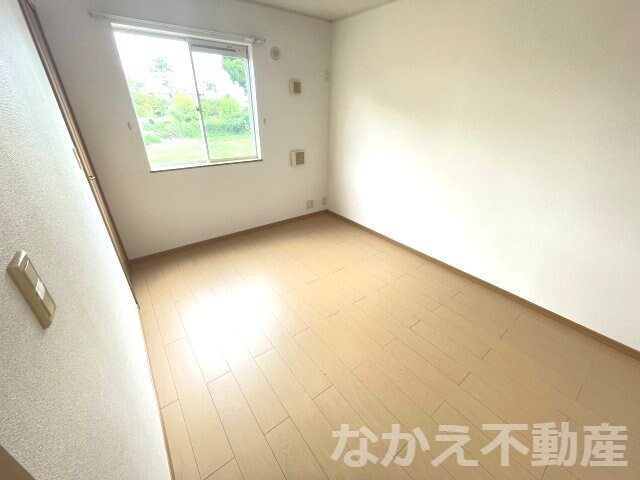 物件内観写真3　(寝室にいかがでしょうか)