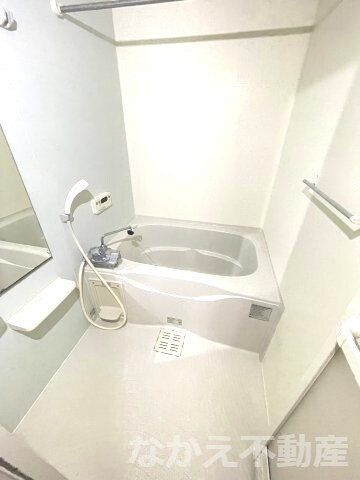 物件内観写真9　(お風呂で日々の疲れを落としましょう)