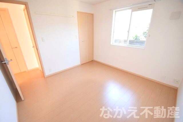 物件内観写真4　(寝室です)