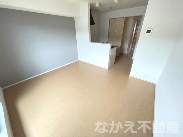 物件内観写真3　(ゆったり過ごせるリビングです)