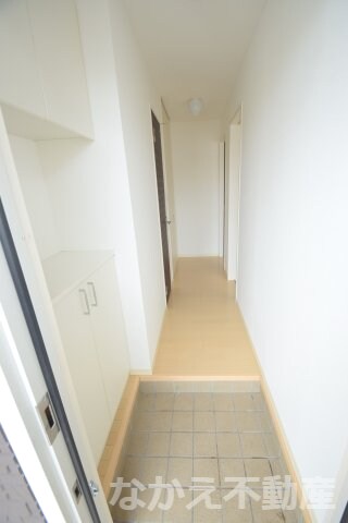 物件内観写真8　(玄関です)