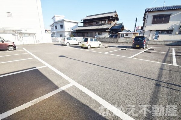 駐車場(カースペースがあります)