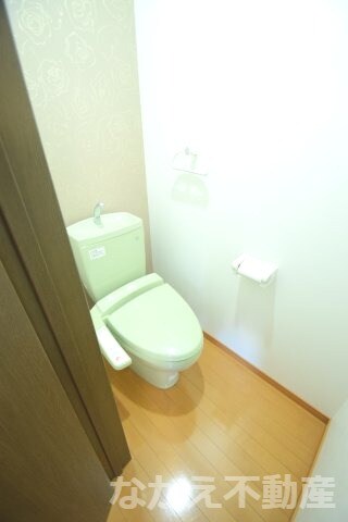 物件内観写真7　(清潔感のあるトイレです)
