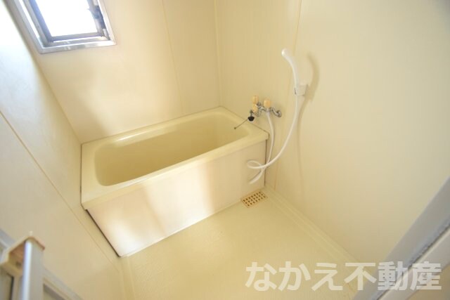 物件内観写真7　(日々の暮らしに欠かせないお風呂です)