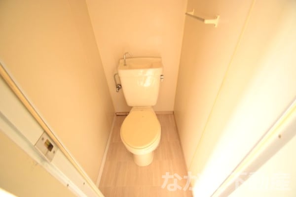 トイレ(落ち着いたトイレです)