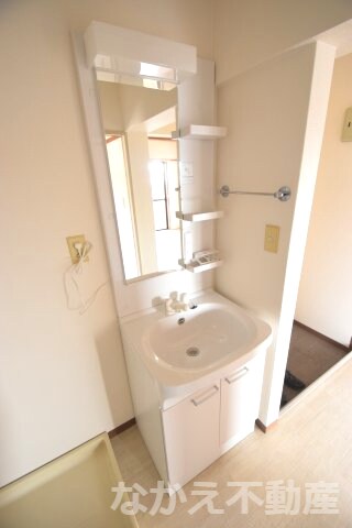 物件内観写真9　(洗面所です)