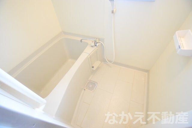 物件内観写真5　(落ち着いた空間のお風呂です)