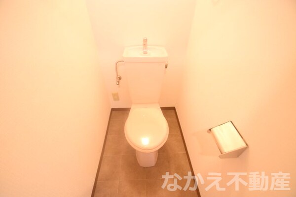 トイレ(清潔感のあるトイレです)