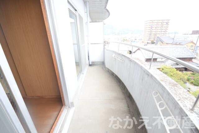 物件内観写真10　(バルコニーがあります)