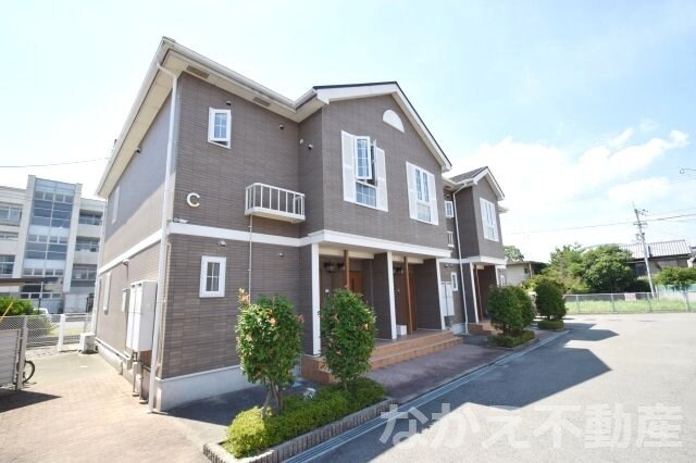 物件外観写真1　(外観も気になるポイント)