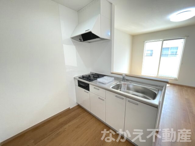 物件内観写真4　(きれいなキッチンです)