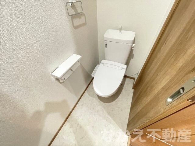 物件内観写真6　(トイレもきれいです)