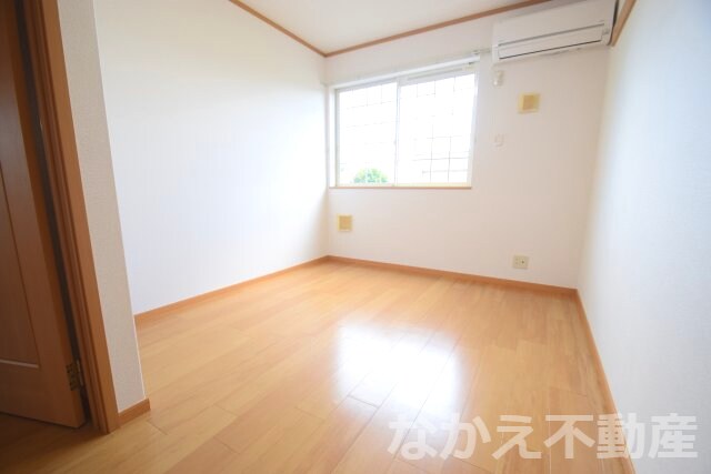 物件内観写真4　(寝室です)