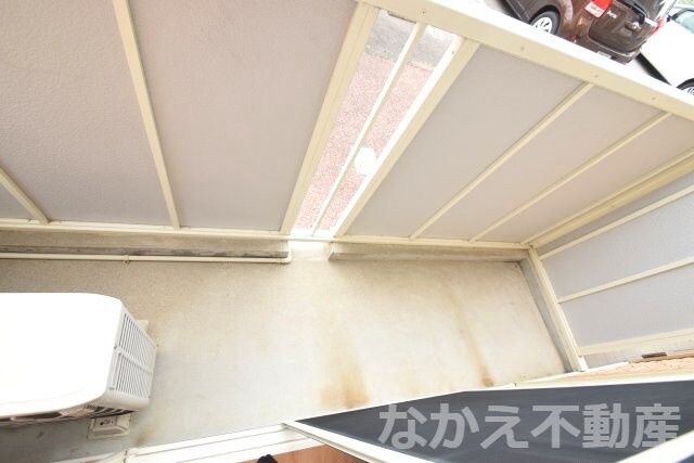 物件内観写真13　(バルコニーからの眺めを楽しみながら食事をしませんか)