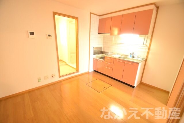 物件内観写真15　(リビングです)