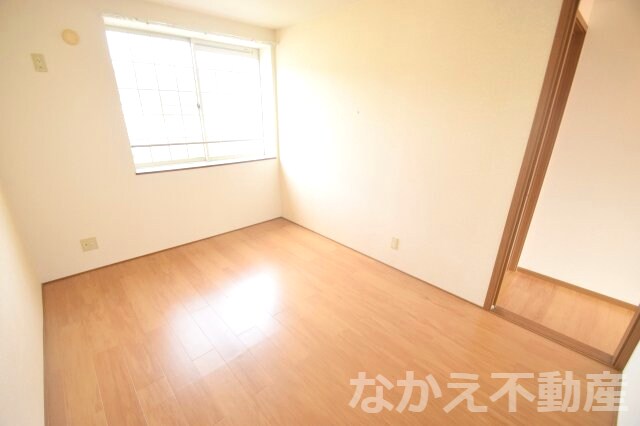 物件内観写真4　(寝室です)