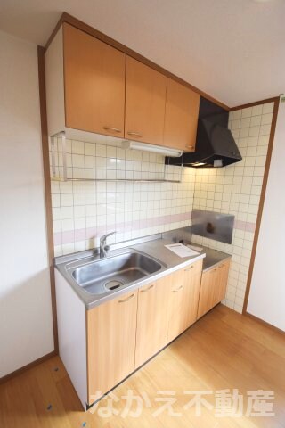 物件内観写真5　(お料理しやすいキッチンです)