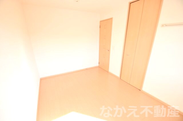 物件内観写真5　(ゆとりの広さです)