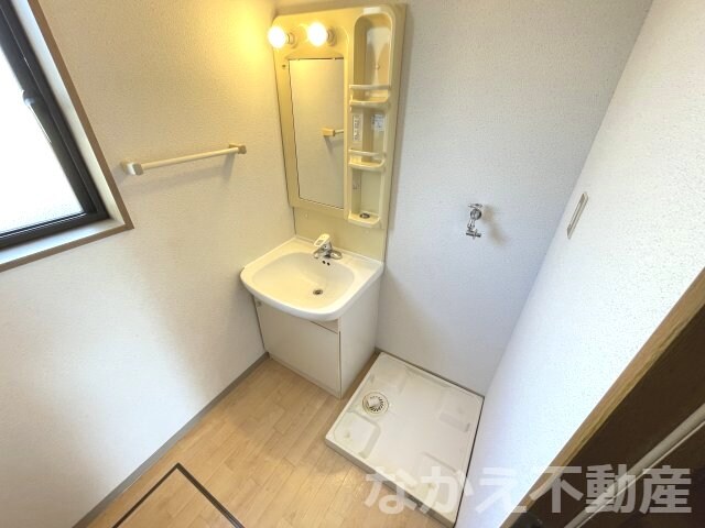 物件内観写真7　(洗面所です)