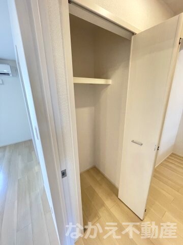 物件内観写真19　(便利な収納スペースです)