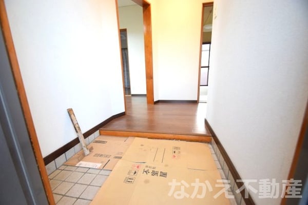 玄関(きれいな玄関です)