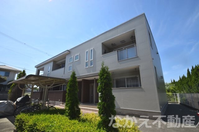 物件外観写真2　(おしゃれな外観です)