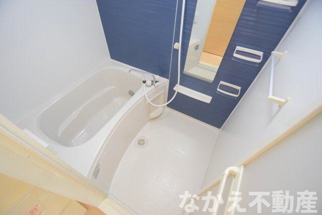 物件内観写真7　(お風呂です)