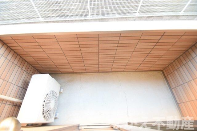 物件内観写真11　(陽当たり良好なバルコニーです)