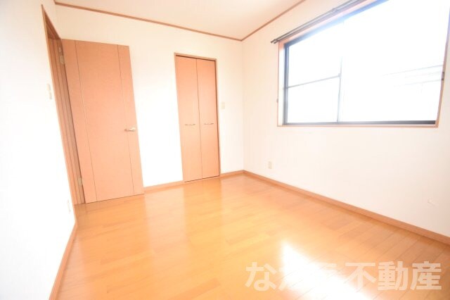 物件内観写真3　(寝室にぴったりのお部屋です)