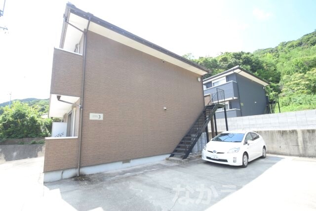 物件外観写真2　(外はこのようになっています)