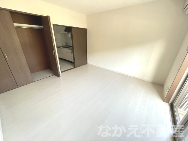 物件内観写真4　(きれいな洋室です)