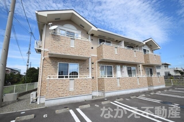 物件外観写真1　(物件の外観です)