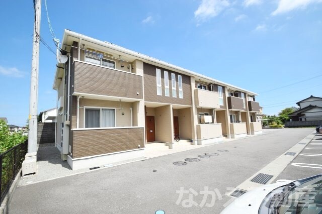 物件外観写真1　(外観です)