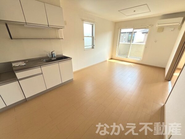 居室(ゆったり過ごせるリビングです)