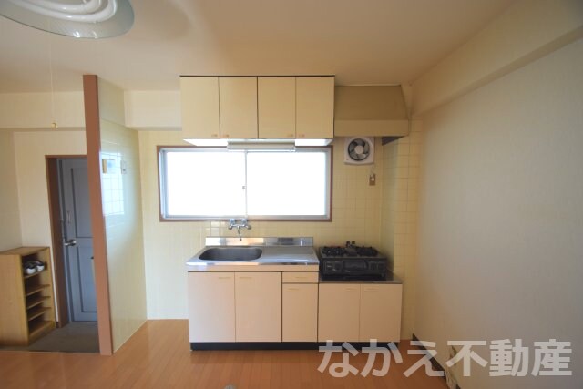 物件内観写真5　(きれいなキッチンです)