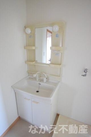 物件内観写真10　(洗面所です)