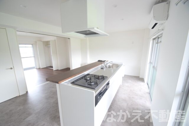 物件内観写真5　(お料理しやすいキッチンです)