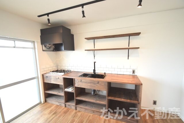 物件内観写真5　(使いやすいキッチンです)