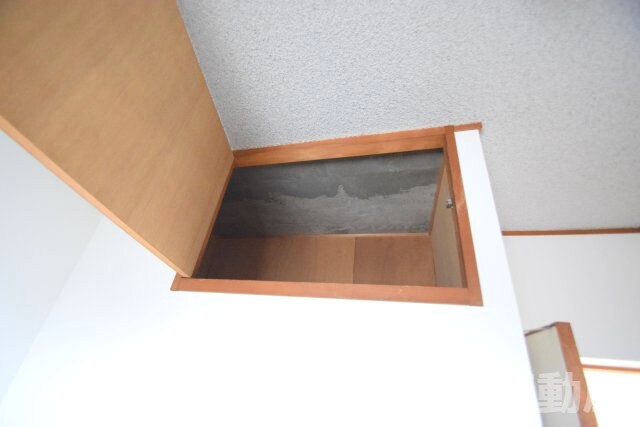 物件内観写真17　(大きなスペースがあり、収納には困りません)