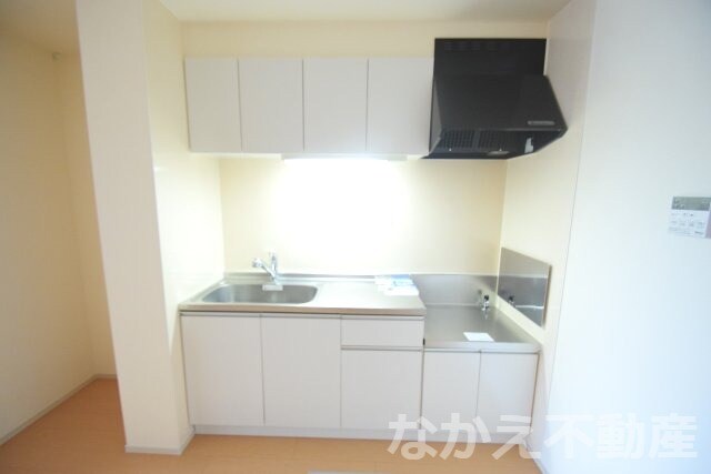 物件内観写真6　(お料理しやすいキッチンです)