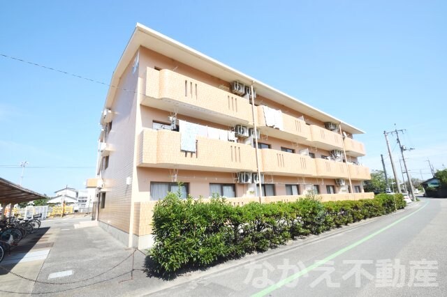 物件外観写真1　(外観です)