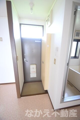 物件内観写真8　(毎日通る玄関はこちらです)
