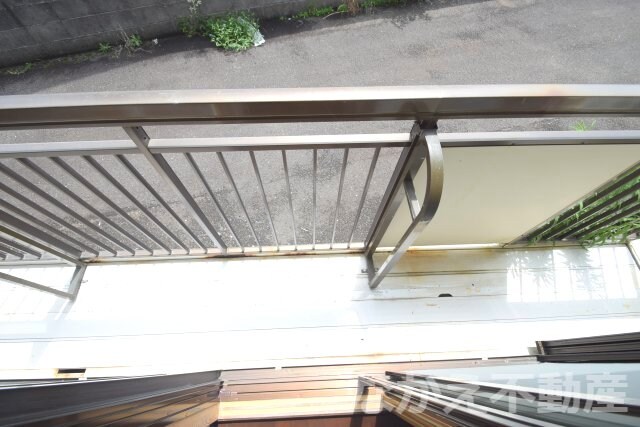 物件内観写真9　(落ち着いた時間を過ごせるバルコニーです)