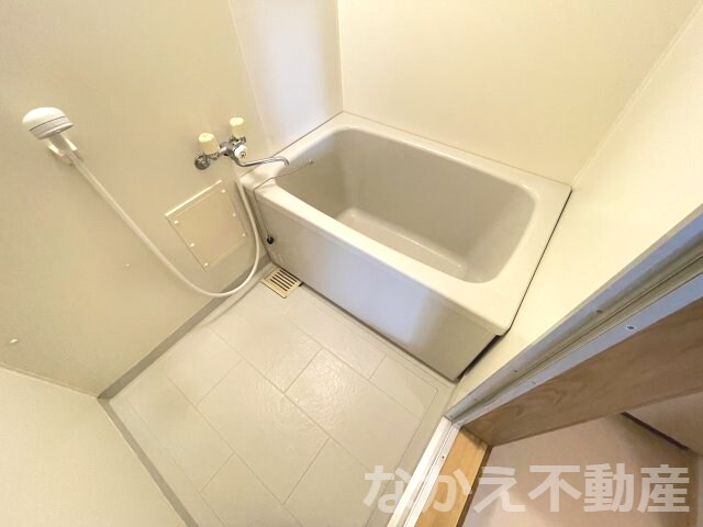 物件内観写真9　(ゆったり過ごせるお風呂です)