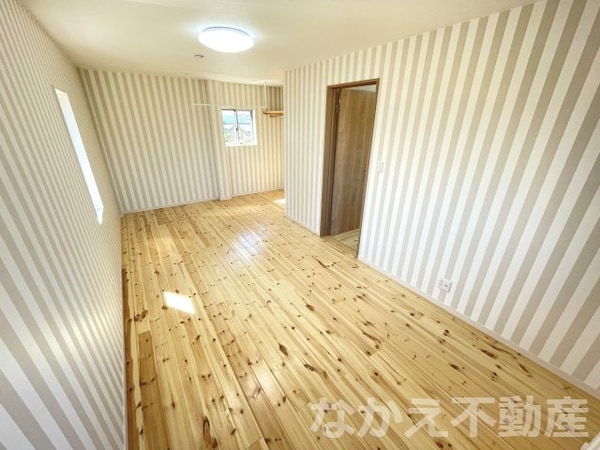 寝室(使い勝手のいい寝室です)