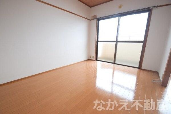 寝室(寝室にぴったりのお部屋です)