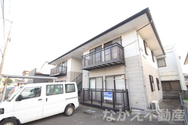 物件外観写真2　(外観もきれいです)