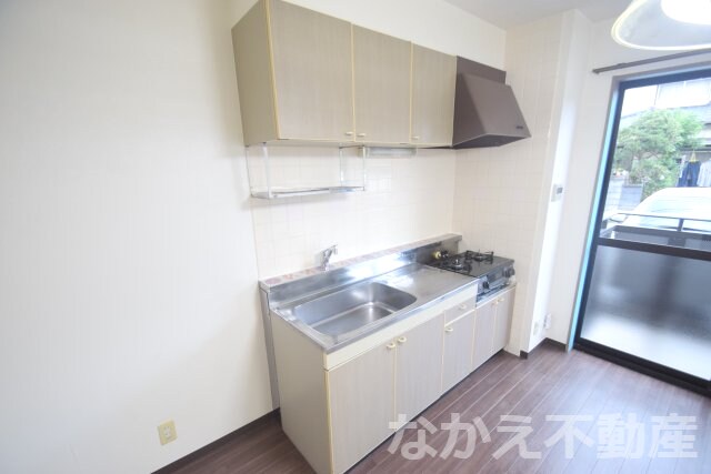 物件内観写真8　(きれいなキッチンです)