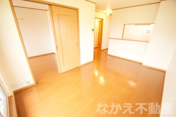 居室(使いやすい居間です)