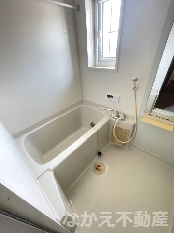 物件内観写真6　(落ち着いた空間のお風呂です)